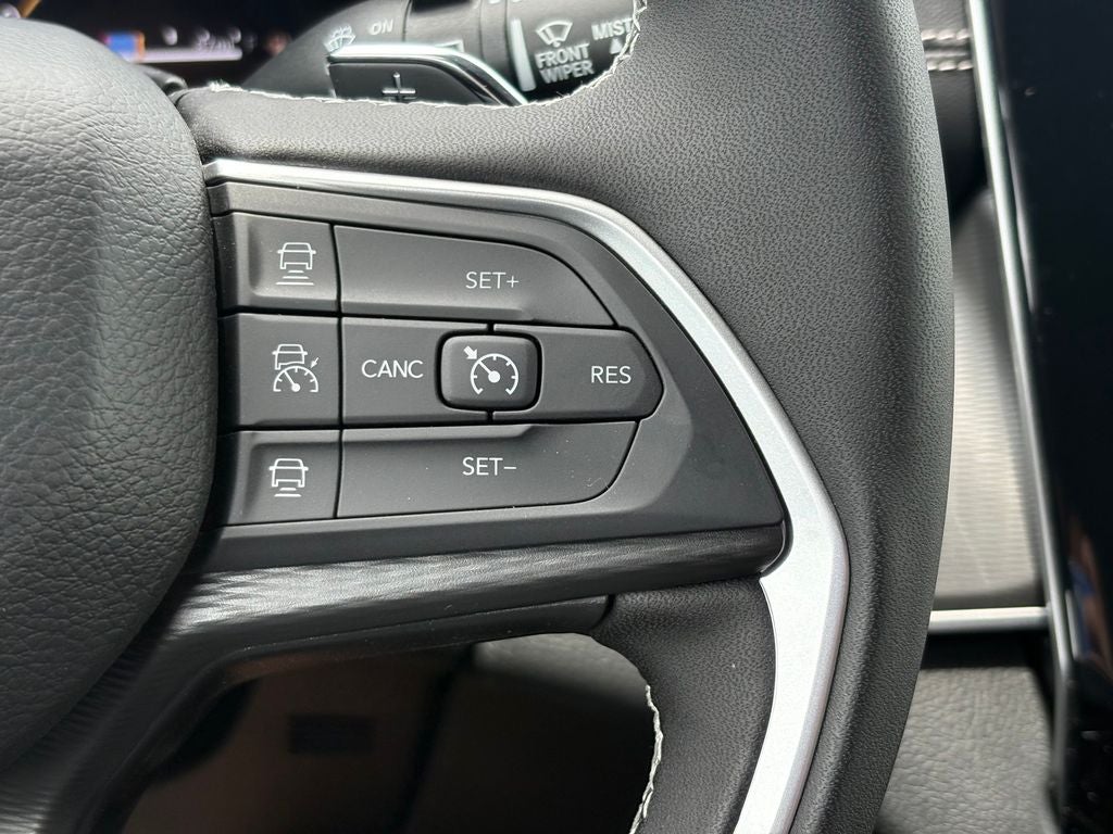 2026 Jeep Grand Cherokee GRAND CHEROKEE L LAREDO X 4X2