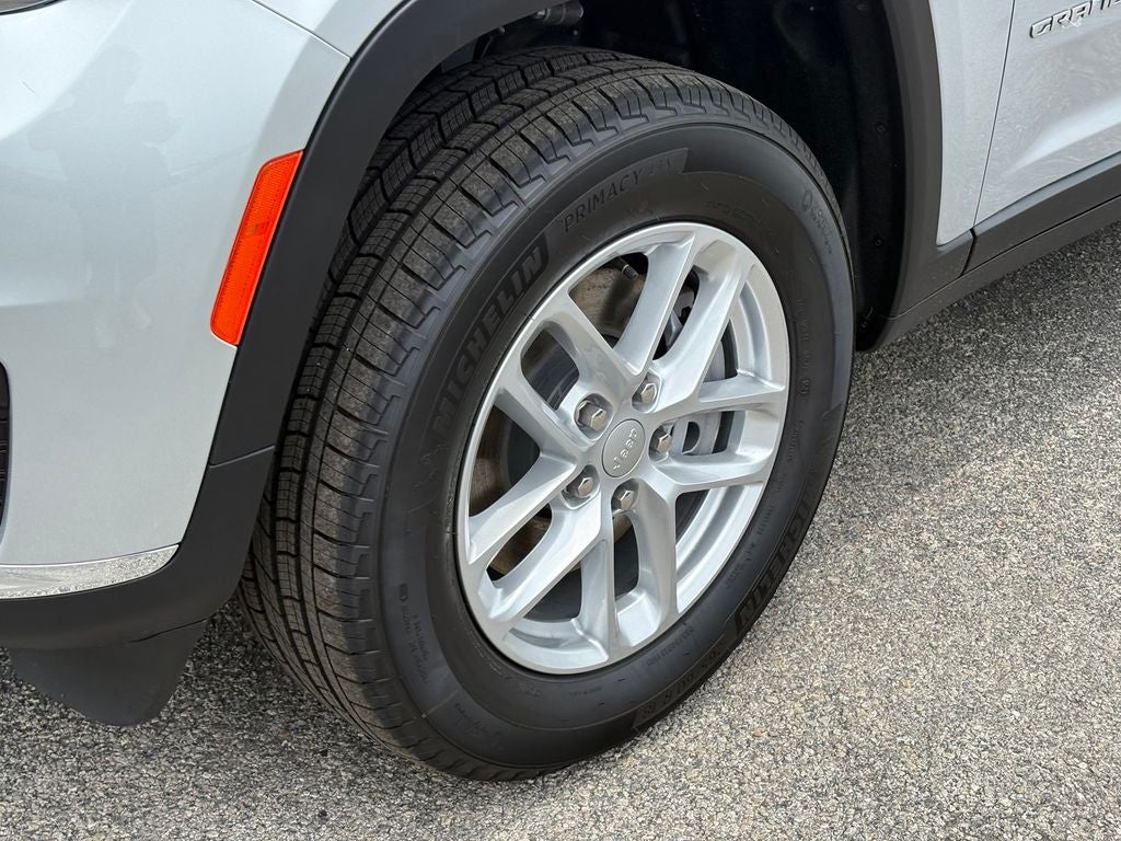 2026 Jeep Grand Cherokee GRAND CHEROKEE L LAREDO X 4X2
