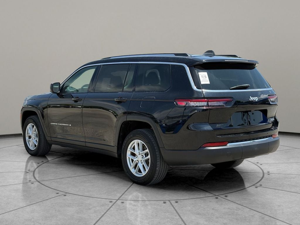 2023 Jeep Grand Cherokee L Laredo 4x2