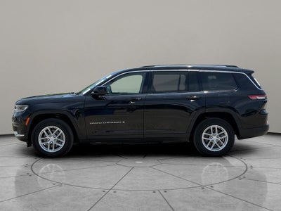 2023 Jeep Grand Cherokee L Laredo 4x2