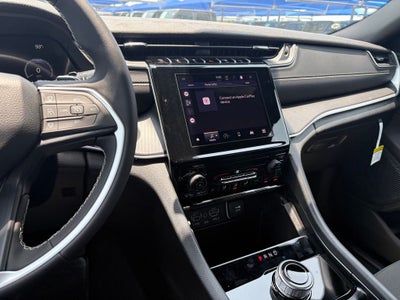 2026 Jeep Grand Cherokee GRAND CHEROKEE L LAREDO 4X2