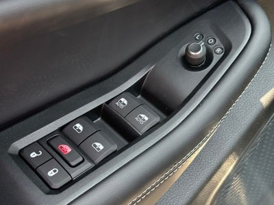 2026 Jeep Grand Cherokee GRAND CHEROKEE L LAREDO 4X2