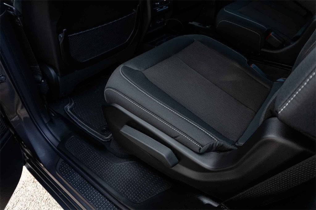 2025 Jeep Grand Cherokee GRAND CHEROKEE L LAREDO X 4X2