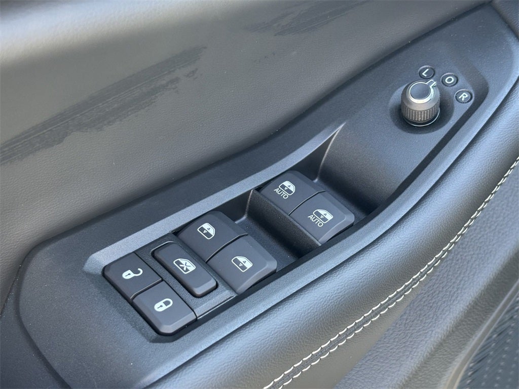 2025 Jeep Grand Cherokee GRAND CHEROKEE L ALTITUDE X 4X2