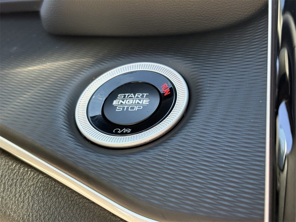 2025 Jeep Grand Cherokee GRAND CHEROKEE L ALTITUDE X 4X2