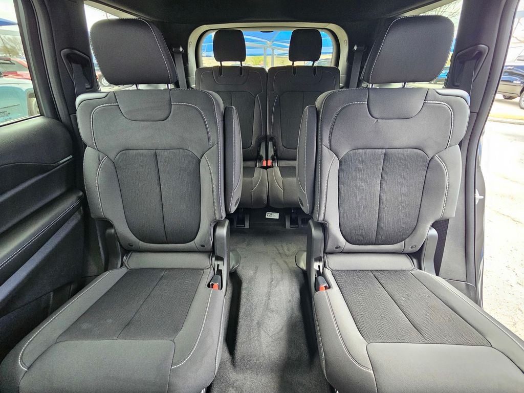 2026 Jeep Grand Cherokee GRAND CHEROKEE L LAREDO X 4X2