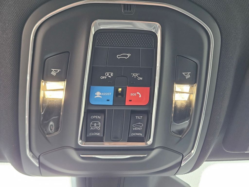 2026 Jeep Grand Cherokee GRAND CHEROKEE L LAREDO X 4X2