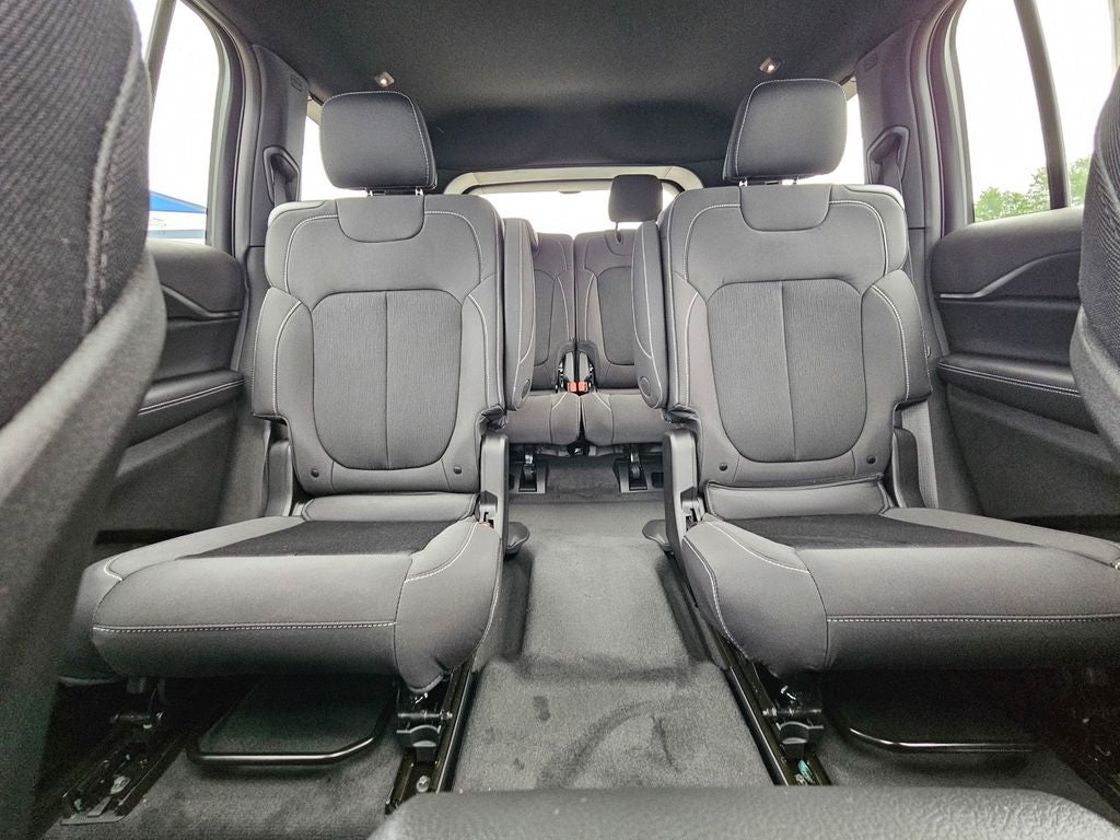 2026 Jeep Grand Cherokee GRAND CHEROKEE L LAREDO X 4X2
