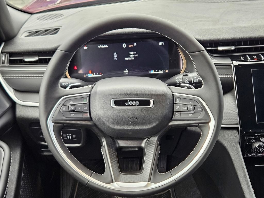 2026 Jeep Grand Cherokee GRAND CHEROKEE L LAREDO X 4X2