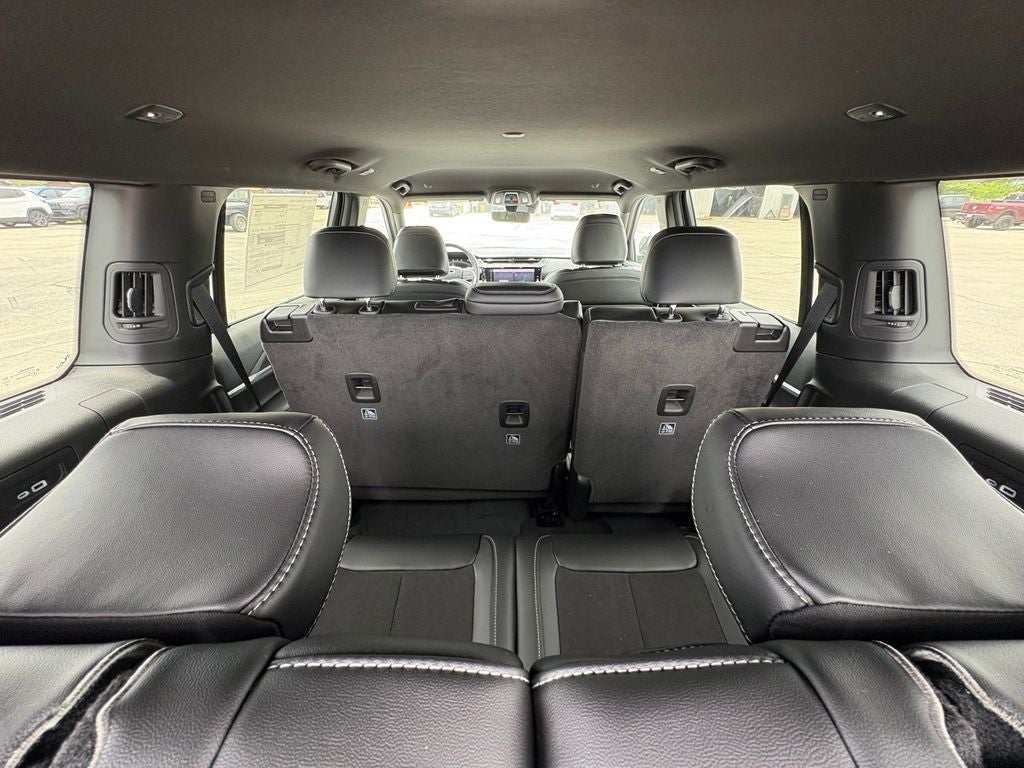 2026 Jeep Grand Cherokee GRAND CHEROKEE L LAREDO ALTITUDE 4X2