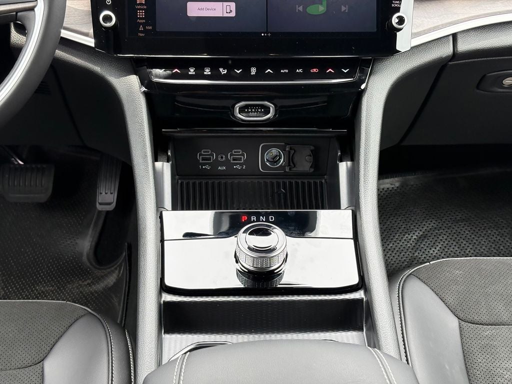 2026 Jeep Grand Cherokee GRAND CHEROKEE L LAREDO ALTITUDE 4X2