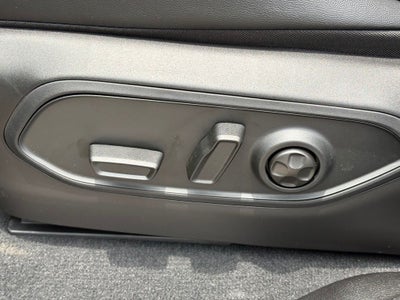 2026 Jeep Grand Cherokee GRAND CHEROKEE L LAREDO ALTITUDE 4X2