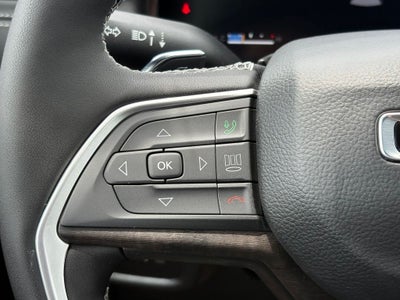 2026 Jeep Grand Cherokee GRAND CHEROKEE L LAREDO ALTITUDE 4X2
