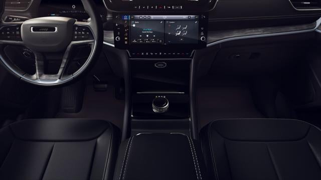 2026 Jeep Grand Cherokee GRAND CHEROKEE L LAREDO ALTITUDE 4X2