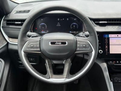 2026 Jeep Grand Cherokee GRAND CHEROKEE L LAREDO ALTITUDE 4X2
