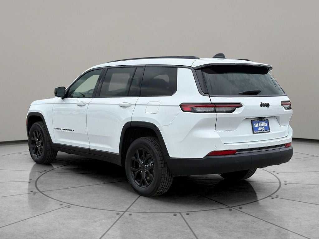 2026 Jeep Grand Cherokee GRAND CHEROKEE L LAREDO ALTITUDE 4X2