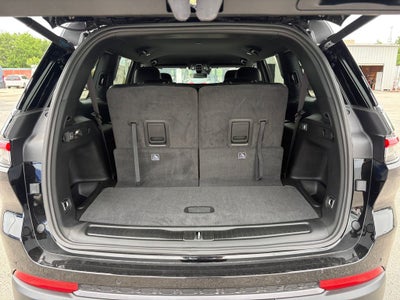 2026 Jeep Grand Cherokee GRAND CHEROKEE L LAREDO ALTITUDE 4X2