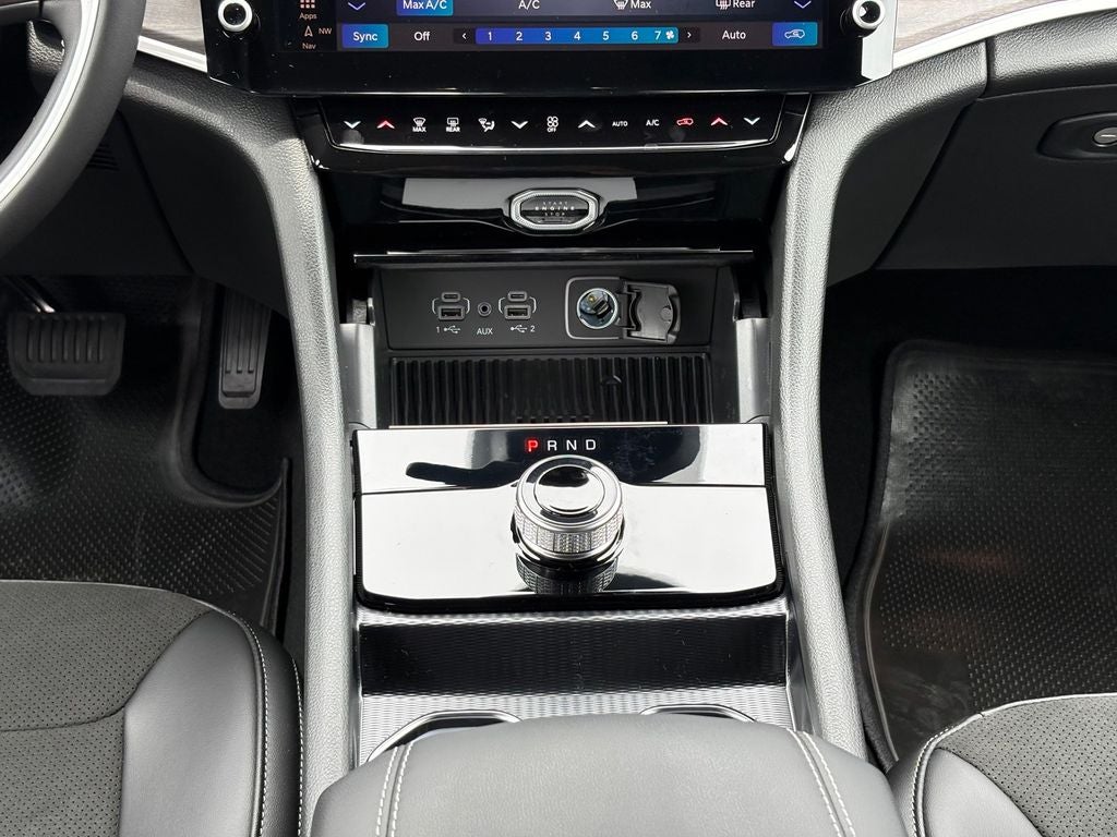2026 Jeep Grand Cherokee GRAND CHEROKEE L LAREDO ALTITUDE 4X2