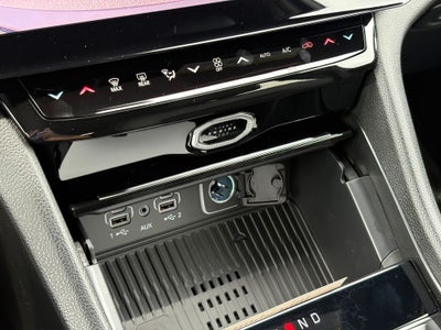 2026 Jeep Grand Cherokee GRAND CHEROKEE L LAREDO ALTITUDE 4X2
