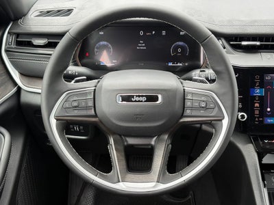 2026 Jeep Grand Cherokee GRAND CHEROKEE L LAREDO ALTITUDE 4X2
