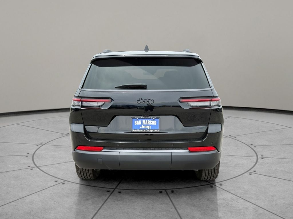 2026 Jeep Grand Cherokee GRAND CHEROKEE L LAREDO ALTITUDE 4X2