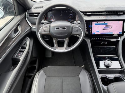 2026 Jeep Grand Cherokee GRAND CHEROKEE L LAREDO ALTITUDE 4X2