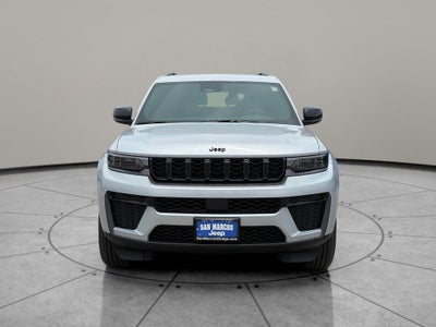 2026 Jeep Grand Cherokee GRAND CHEROKEE L LAREDO ALTITUDE 4X2