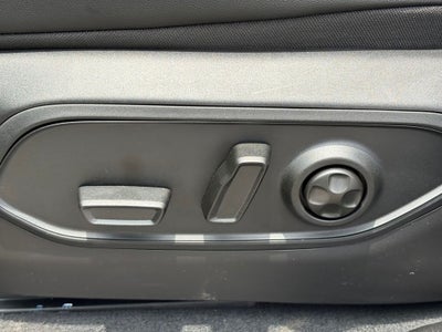 2026 Jeep Grand Cherokee GRAND CHEROKEE L LAREDO ALTITUDE 4X2