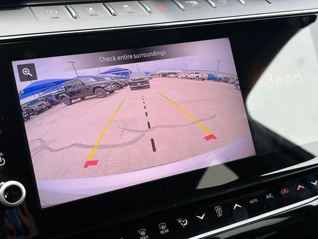2026 Jeep Grand Cherokee GRAND CHEROKEE L LAREDO ALTITUDE 4X2