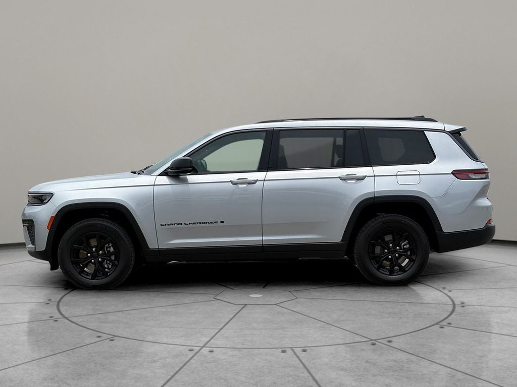 2026 Jeep Grand Cherokee GRAND CHEROKEE L LAREDO ALTITUDE 4X2