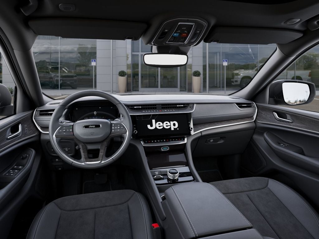 2026 Jeep Grand Cherokee GRAND CHEROKEE L LAREDO ALTITUDE 4X2