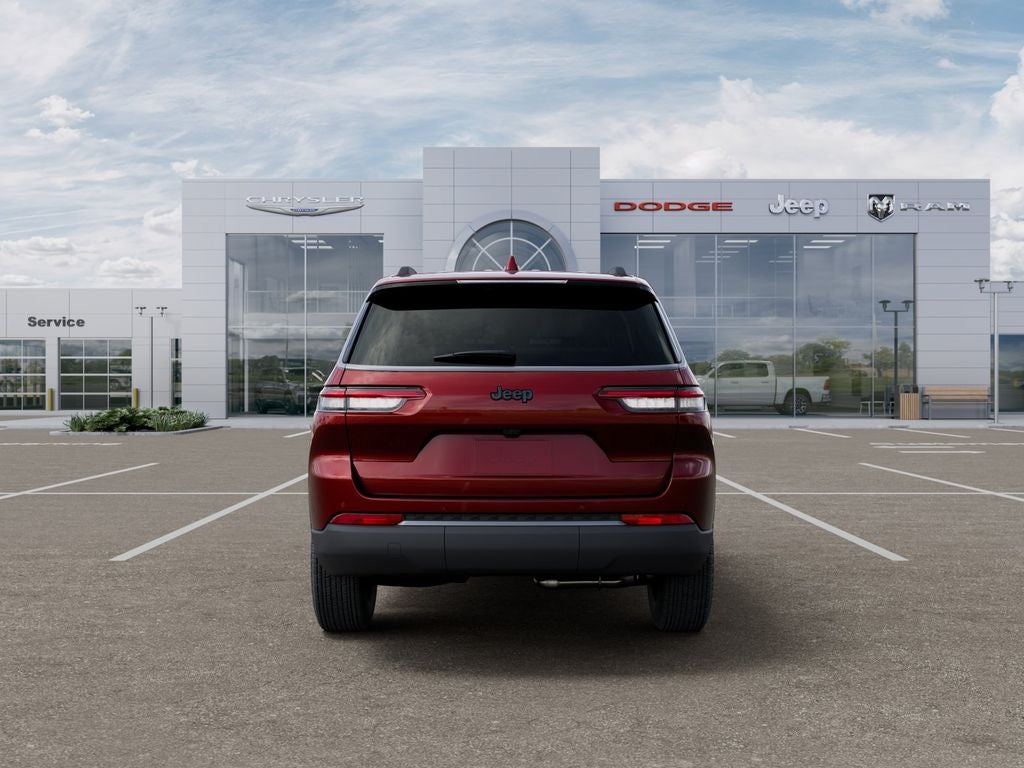 2026 Jeep Grand Cherokee GRAND CHEROKEE L LAREDO ALTITUDE 4X2