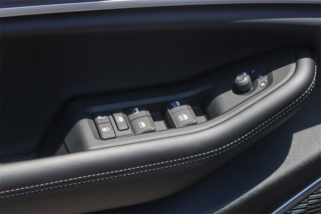 2025 Jeep Grand Cherokee GRAND CHEROKEE L LIMITED 4X2