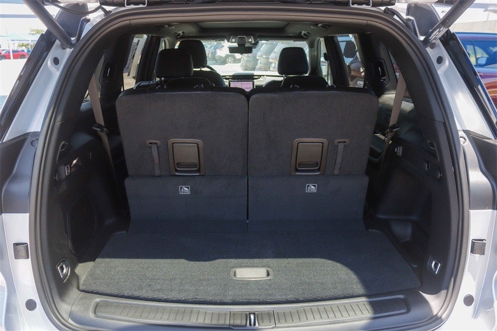 2025 Jeep Grand Cherokee GRAND CHEROKEE L LIMITED 4X2