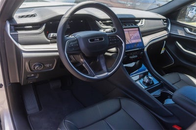 2025 Jeep Grand Cherokee GRAND CHEROKEE L LIMITED 4X2