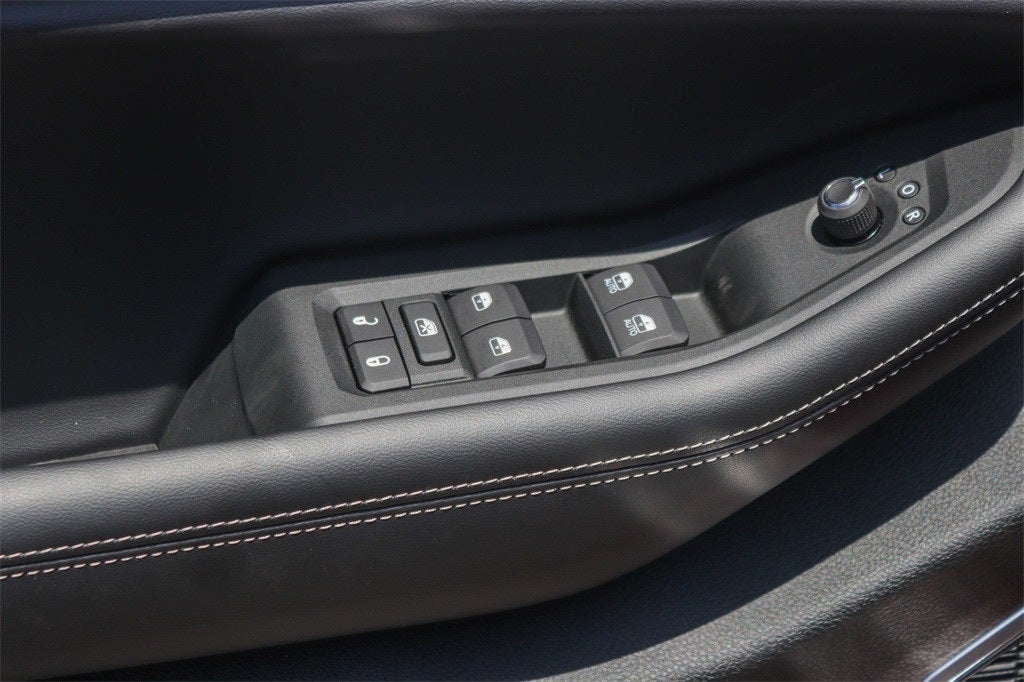 2025 Jeep Grand Cherokee GRAND CHEROKEE L LIMITED 4X2