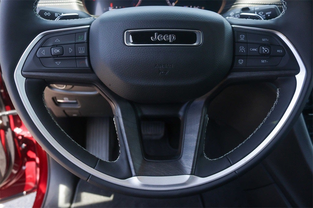 2025 Jeep Grand Cherokee GRAND CHEROKEE L LIMITED 4X2