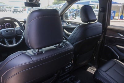 2025 Jeep Grand Cherokee GRAND CHEROKEE L LIMITED 4X2