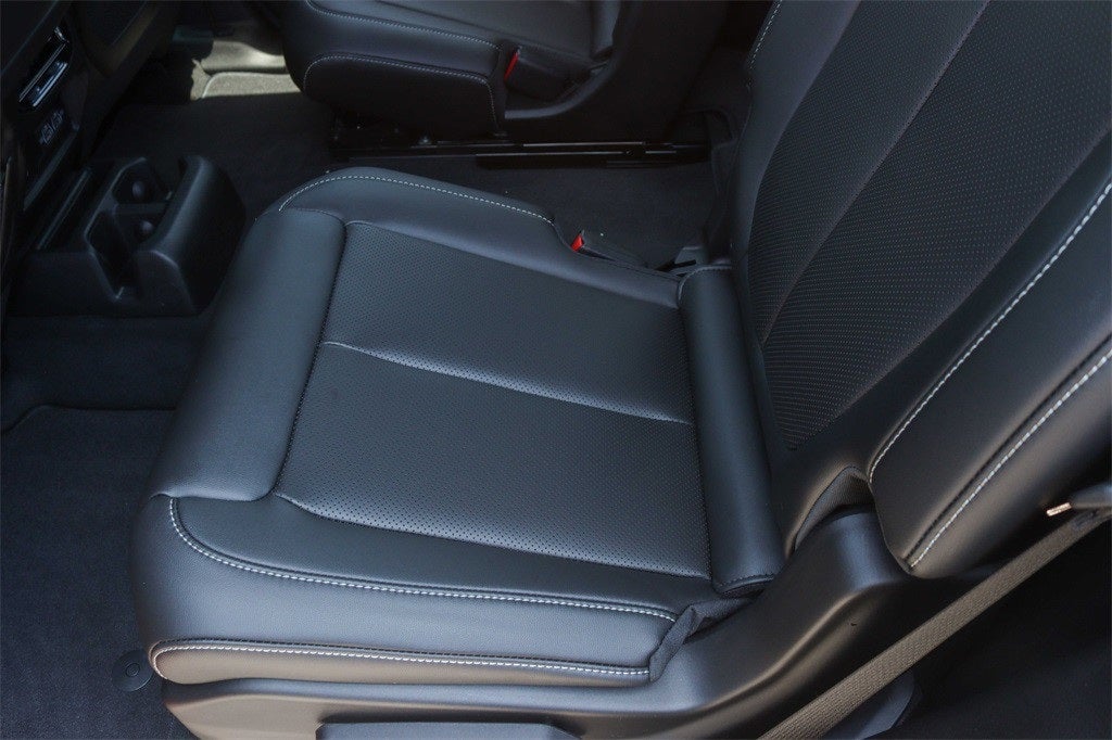 2025 Jeep Grand Cherokee GRAND CHEROKEE L LIMITED 4X2