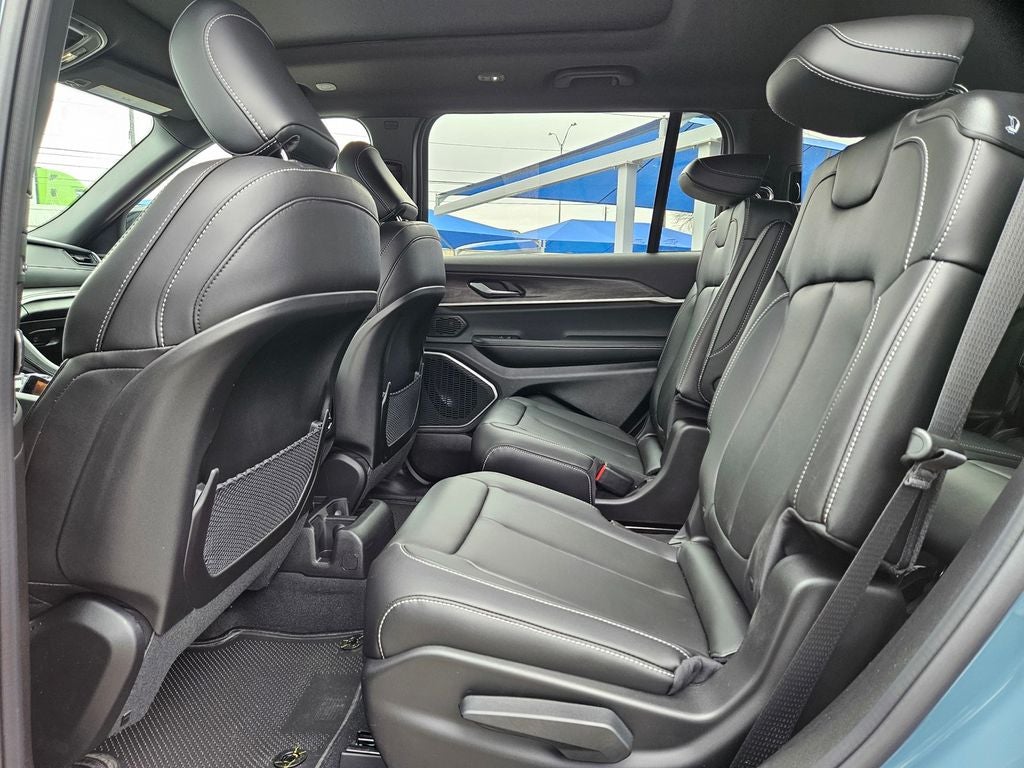 2026 Jeep Grand Cherokee GRAND CHEROKEE L LIMITED 4X2