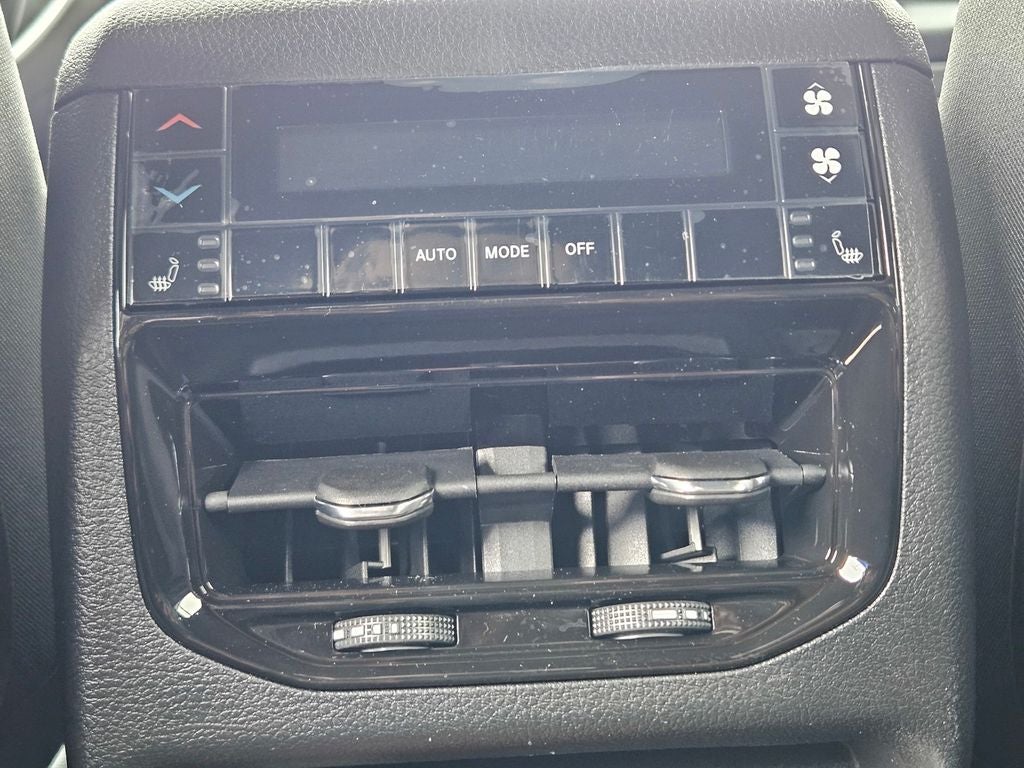 2026 Jeep Grand Cherokee GRAND CHEROKEE L LIMITED 4X2