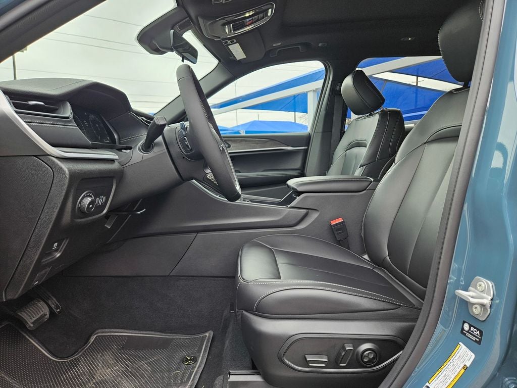 2026 Jeep Grand Cherokee GRAND CHEROKEE L LIMITED 4X2