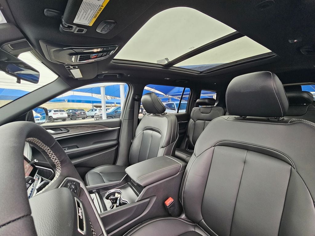 2026 Jeep Grand Cherokee GRAND CHEROKEE L LIMITED 4X2