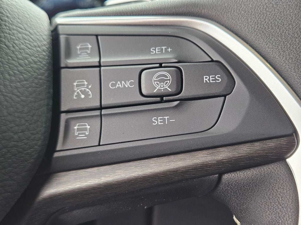 2026 Jeep Grand Cherokee GRAND CHEROKEE L LIMITED 4X2