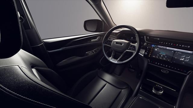 2026 Jeep Grand Cherokee GRAND CHEROKEE L LIMITED 4X2