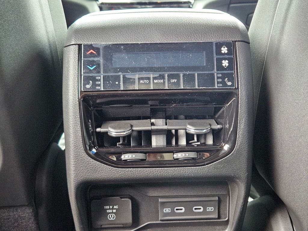 2026 Jeep Grand Cherokee GRAND CHEROKEE L LIMITED 4X2