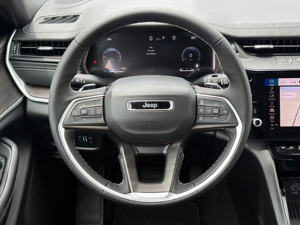2026 Jeep Grand Cherokee GRAND CHEROKEE L LIMITED 4X2