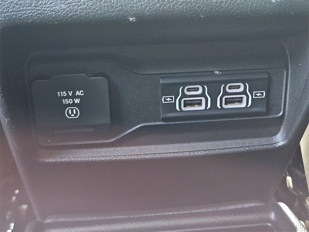 2022 Jeep Grand Cherokee L Laredo 4x4