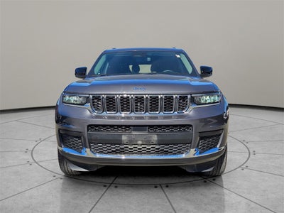 2022 Jeep Grand Cherokee L Laredo 4x4