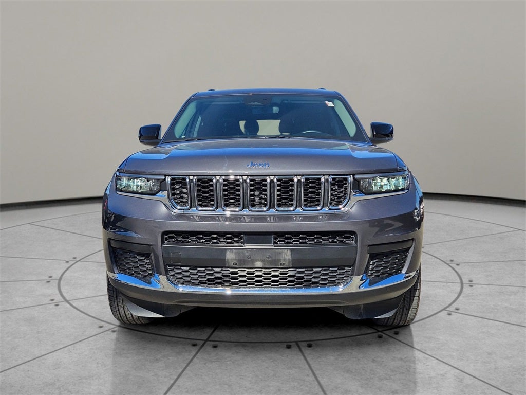 2022 Jeep Grand Cherokee L Laredo 4x4